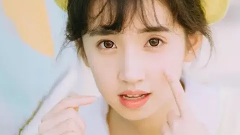 采茶路上捡小熊幼崽